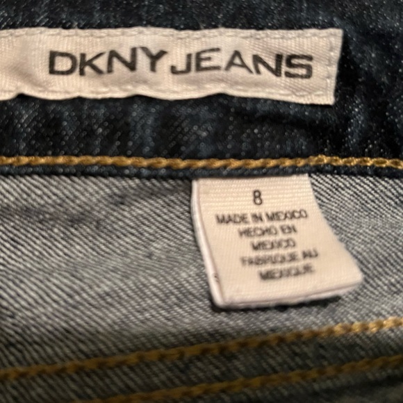 DKNY SOHO Dark Wash Women’s Bootcut Jeans, Size 8 - Picture 10 of 16